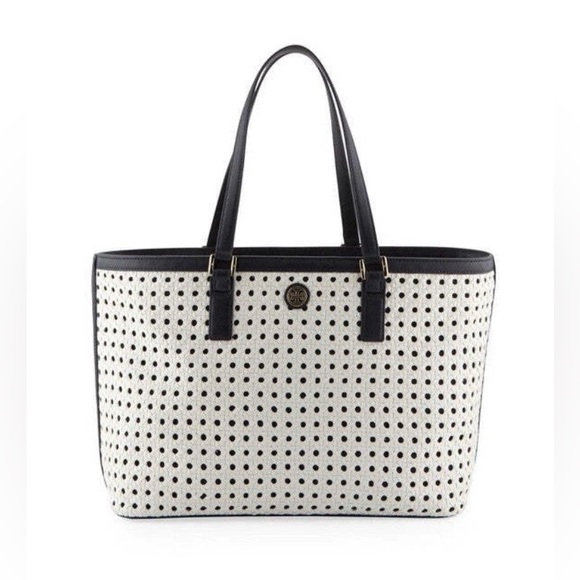 Tory Burch Handbags - Tory Burch - EUC -Robinson Basket Weave Tote in Navy & Ivory Amazing Condition!